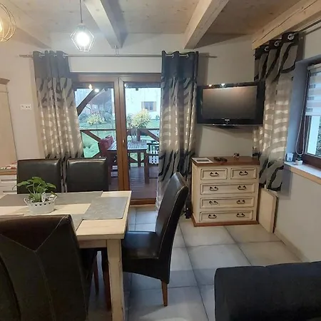 Zielony Zakatek Z Sauna I Jacuzzi Sosnowka *