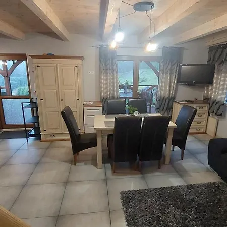 Zielony Zakatek Z Sauna I Jacuzzi Sosnowka Sosnówka